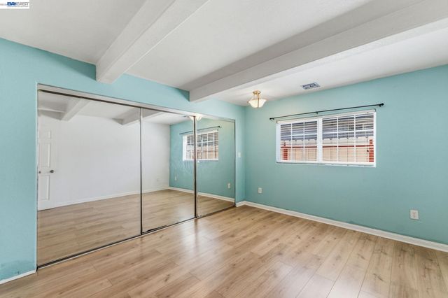 266 Jerilynn Ln, Hayward, CA 94541