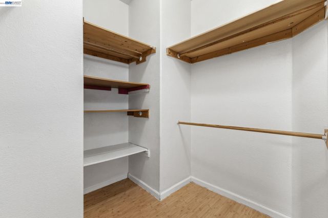 266 Jerilynn Ln, Hayward, CA 94541