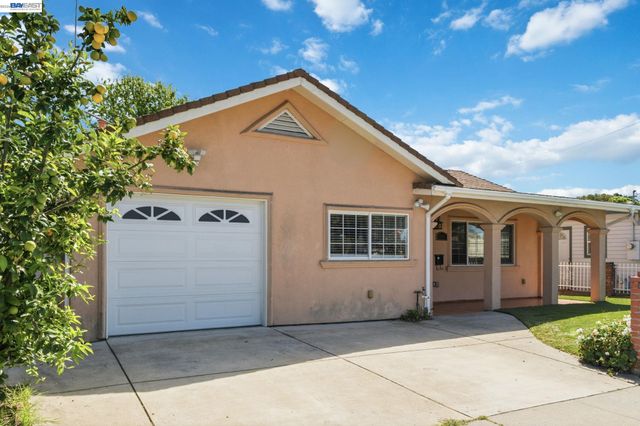 266 Jerilynn Ln, Hayward, CA 94541
