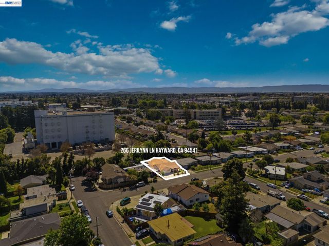 266 Jerilynn Ln, Hayward, CA 94541