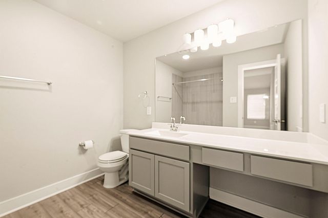 9727 Migrant Hawker Court, Conroe, TX 77385