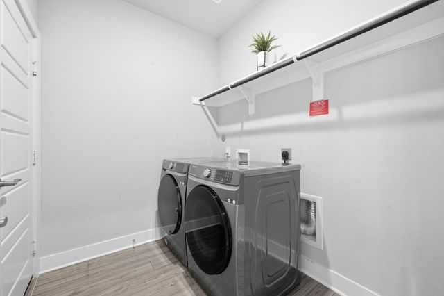 9727 Migrant Hawker Court, Conroe, TX 77385