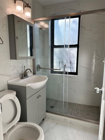 150-29 72 Rd 3L, Flushing, NY 11367