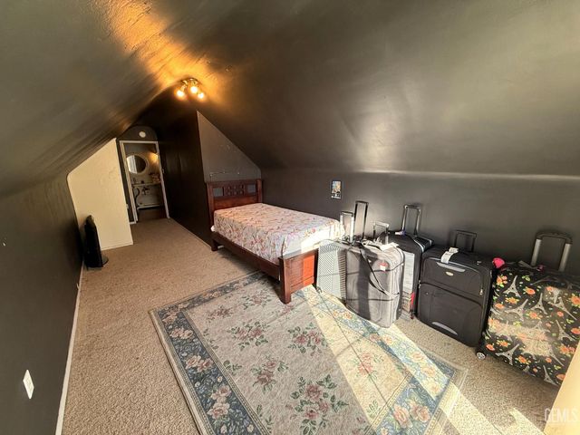 3804 Candlewood Drive, Bakersfield, CA 93306