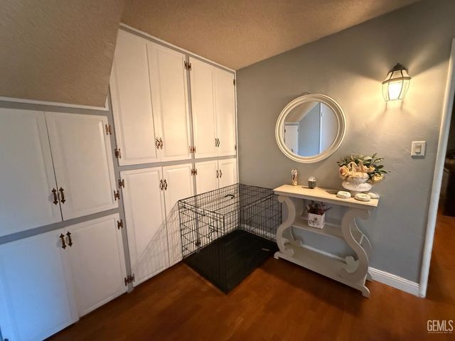 3804 Candlewood Drive, Bakersfield, CA 93306