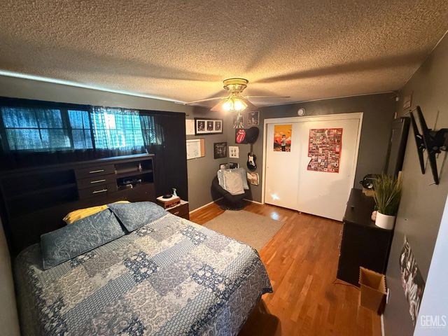 3804 Candlewood Drive, Bakersfield, CA 93306