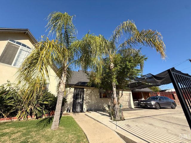 3804 Candlewood Drive, Bakersfield, CA 93306