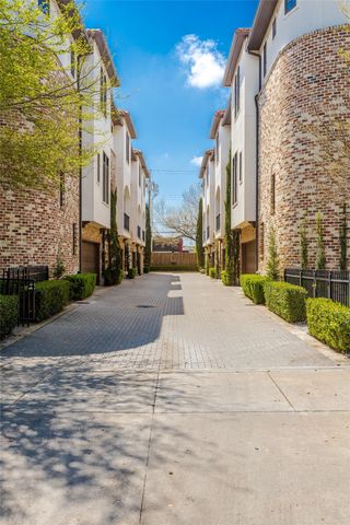 3581 Dunminster Court, Dallas, TX 75219