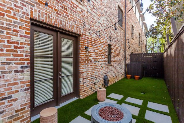 3581 Dunminster Court, Dallas, TX 75219