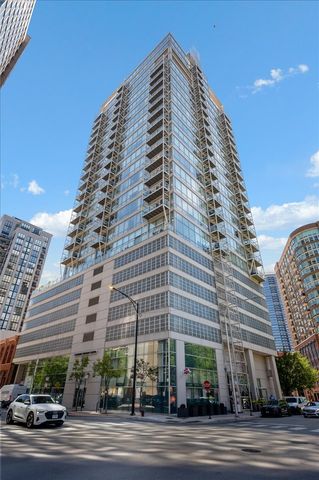 653 N Kingsbury Street 1103, Chicago, IL 60654