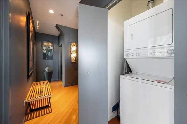 653 N Kingsbury Street 1103, Chicago, IL 60654