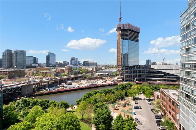 653 N Kingsbury Street 1103, Chicago, IL 60654