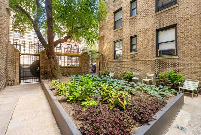 860 W 181st St Apt 68, New York City, NY 10033