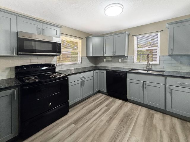 122 DREW AVENUE, Sanford, FL 32771