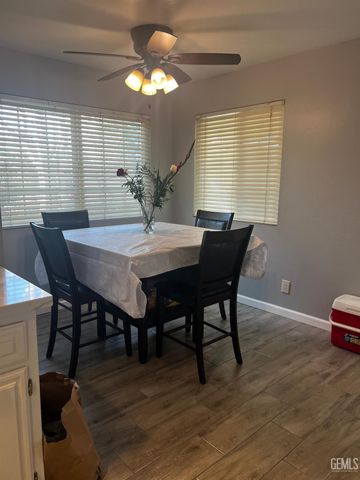 1304 Manning Street, Bakersfield, CA 93309