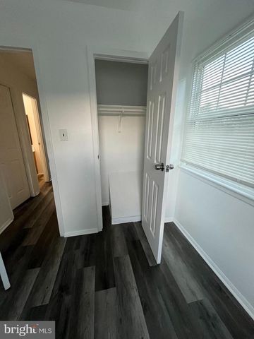 1521 CHARLESTOWN DR, Edgewood, MD 21040