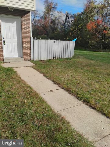 1521 CHARLESTOWN DR, Edgewood, MD 21040