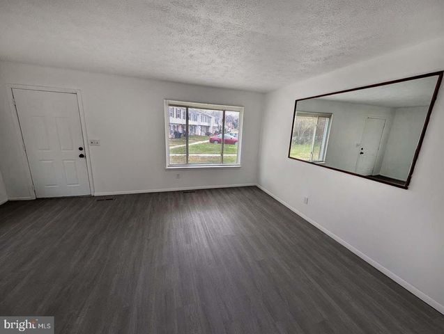 1521 CHARLESTOWN DR, Edgewood, MD 21040