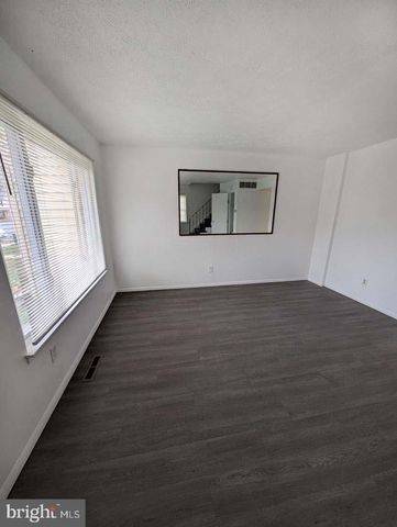 1521 CHARLESTOWN DR, Edgewood, MD 21040