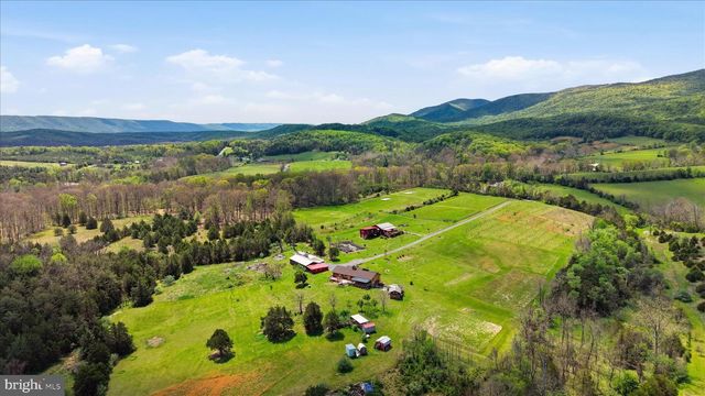 2121 S PIFER RD, Star Tannery, VA 22654