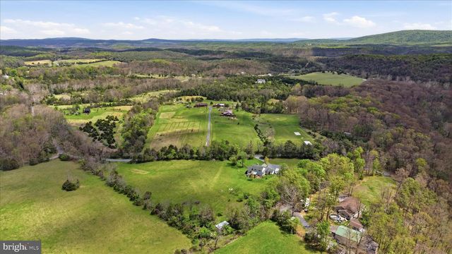 2121 S PIFER RD, Star Tannery, VA 22654