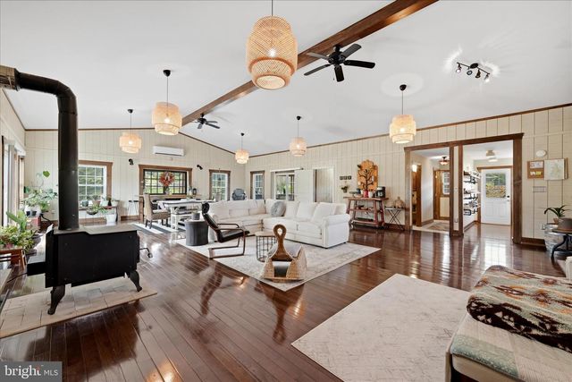 2121 S PIFER RD, Star Tannery, VA 22654