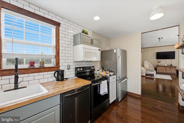 2121 S PIFER RD, Star Tannery, VA 22654