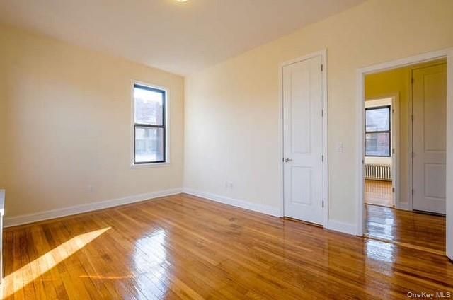 115-25 Metropolitan Avenue 161, Kew Gardens, NY 11418