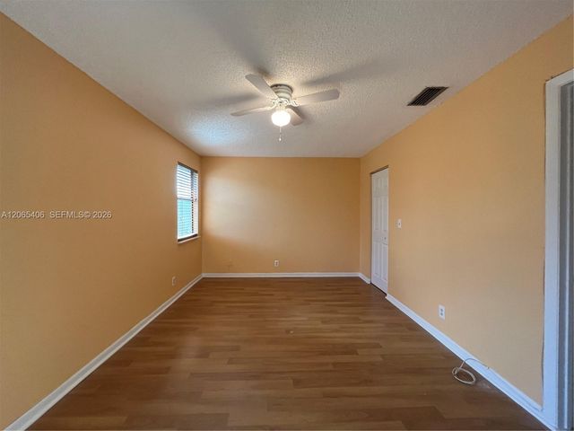 5170 Tennis Ln, Delray Beach, FL 33484