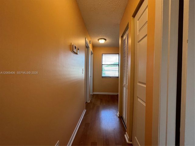 5170 Tennis Ln, Delray Beach, FL 33484