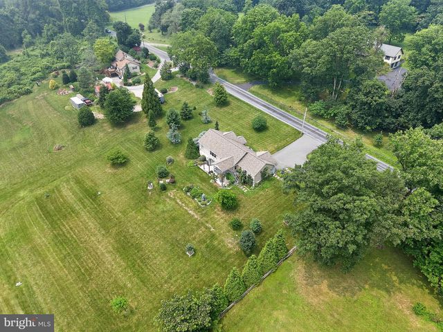 1720 RESERVOIR RD, Honey Brook, PA 19344