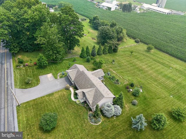 1720 RESERVOIR RD, Honey Brook, PA 19344