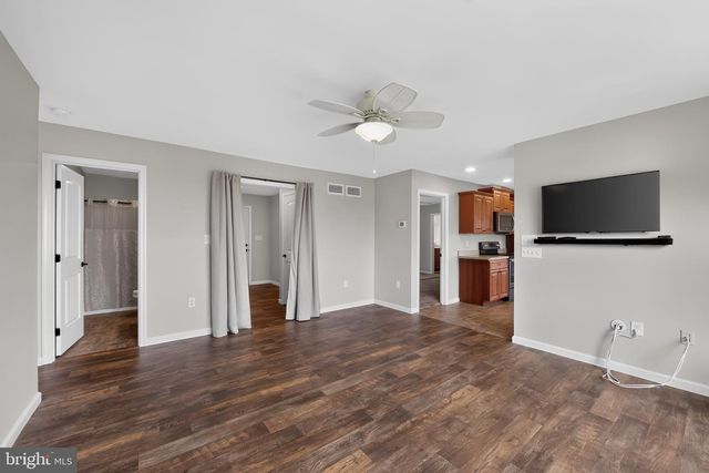 1720 RESERVOIR RD, Honey Brook, PA 19344