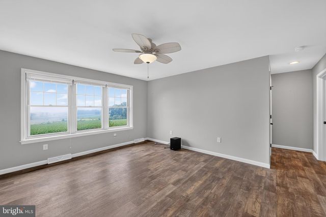 1720 RESERVOIR RD, Honey Brook, PA 19344