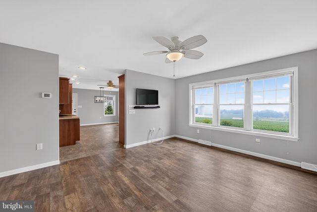 1720 RESERVOIR RD, Honey Brook, PA 19344