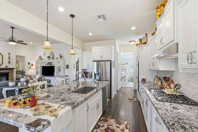 3340 Paseo Mira Vis, Lincoln, CA 95648