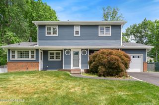 38 Valley Vale Drive, Old Bridge, NJ 08857