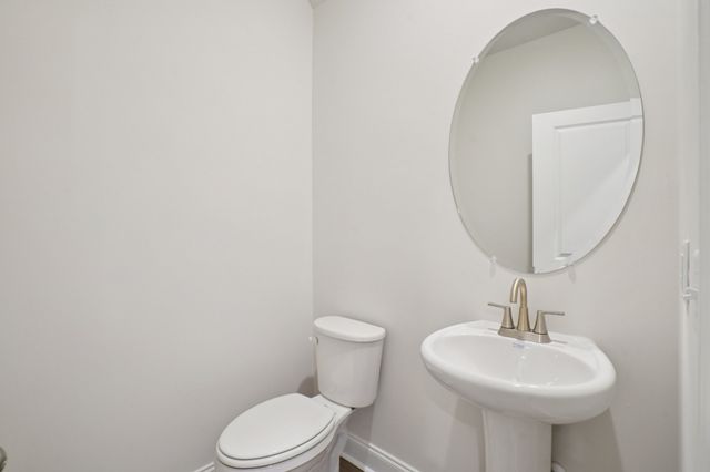 133 Dahlia Dr, La Vergne, TN 37086