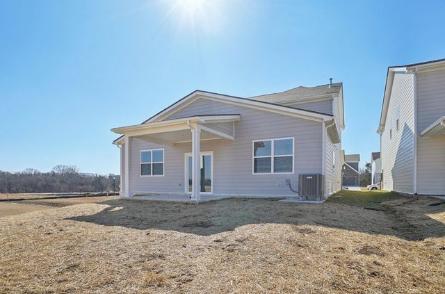 133 Dahlia Dr, La Vergne, TN 37086