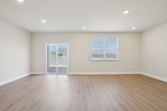 133 Dahlia Dr, La Vergne, TN 37086