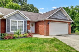 8824 Carriage House Way, Knoxville, TN 37923