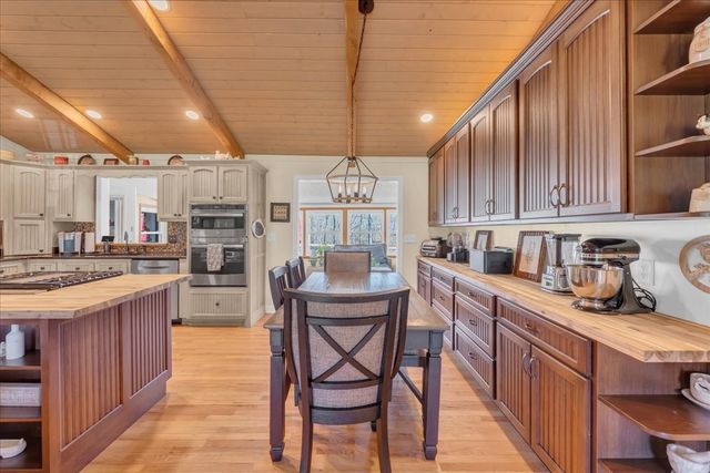 739 Lakeview St, Estill Springs, TN 37330