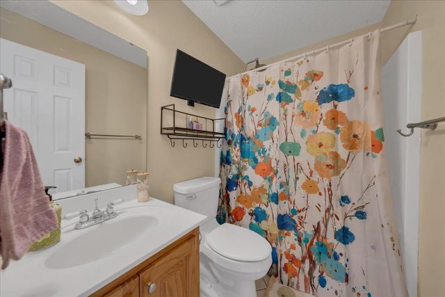 739 Lakeview St, Estill Springs, TN 37330