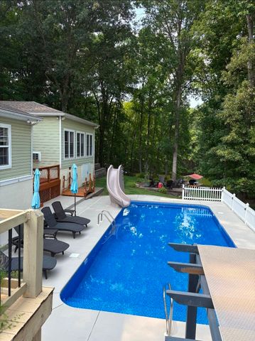 739 Lakeview St, Estill Springs, TN 37330
