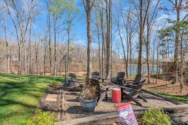739 Lakeview St, Estill Springs, TN 37330