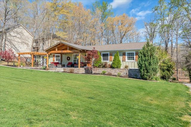 739 Lakeview St, Estill Springs, TN 37330