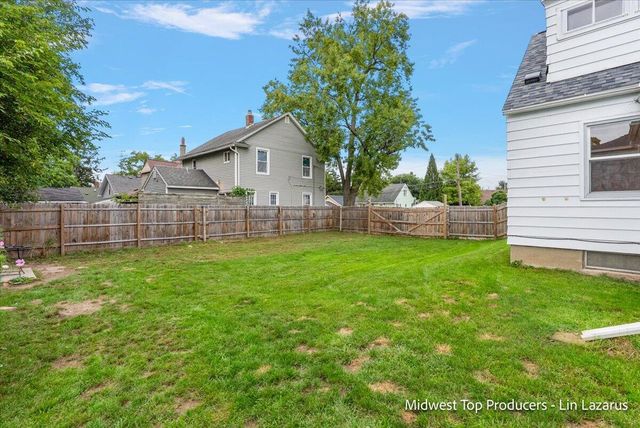 1945 Delwood Avenue, Wyoming, MI 49509
