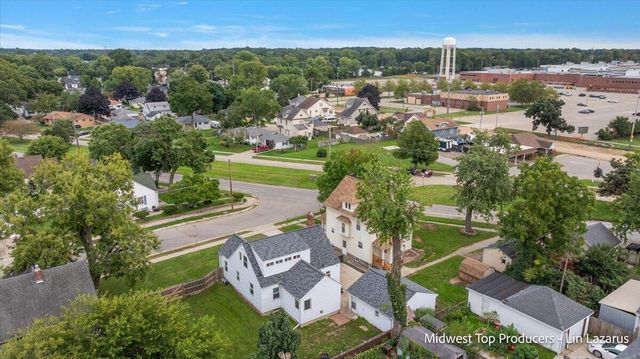 1945 Delwood Avenue, Wyoming, MI 49509