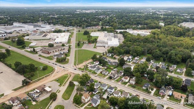 1945 Delwood Avenue, Wyoming, MI 49509