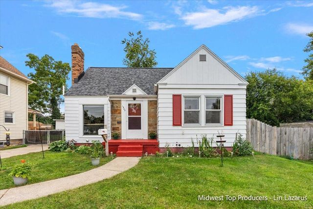 1945 Delwood Avenue, Wyoming, MI 49509